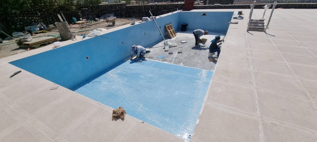 Swimming pool construction